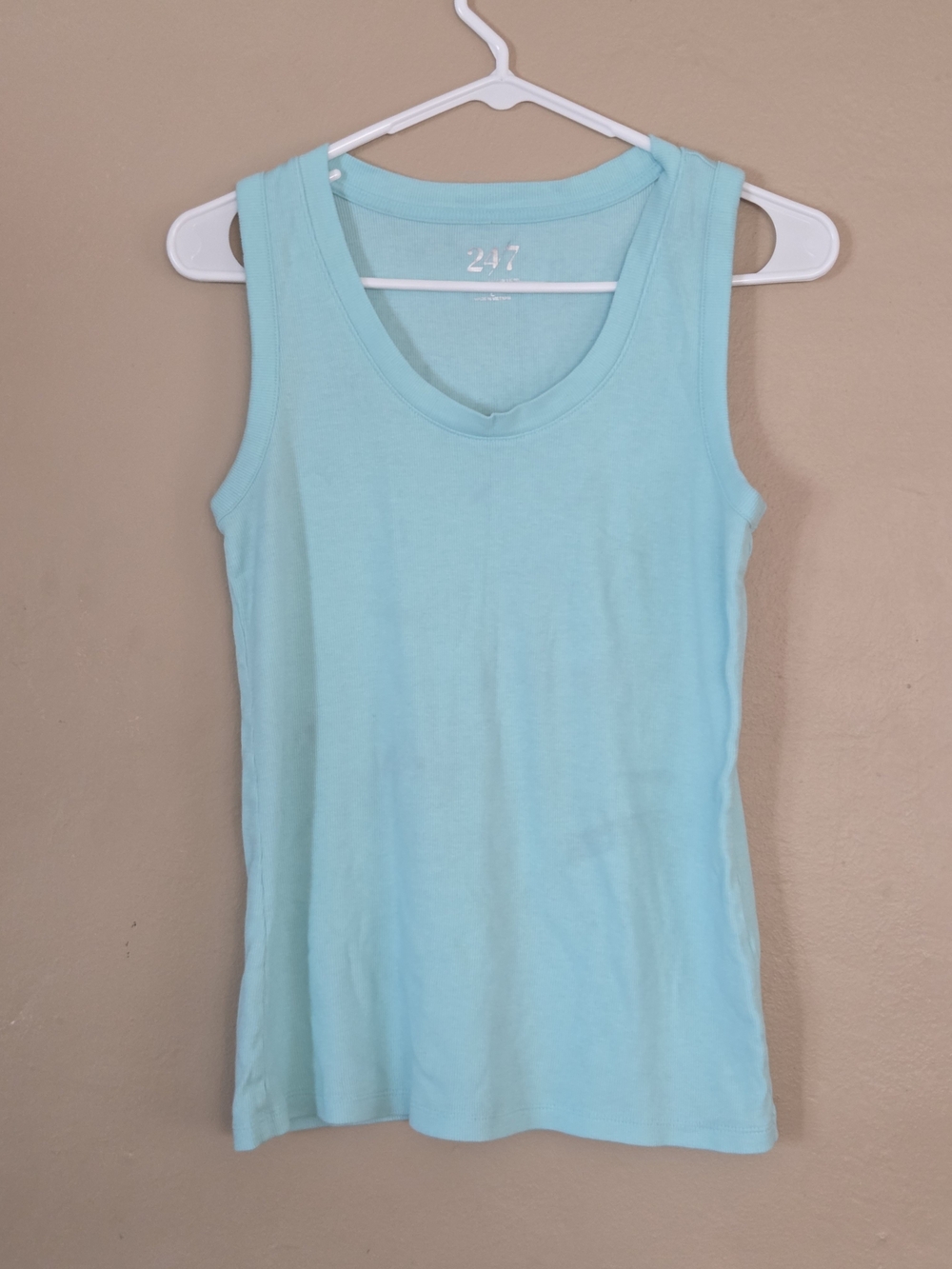 24/7 Light Aqua V-Neck Tank Top